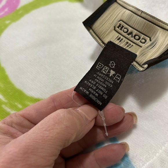 Coach Beach Towel - Picture 7 of 12